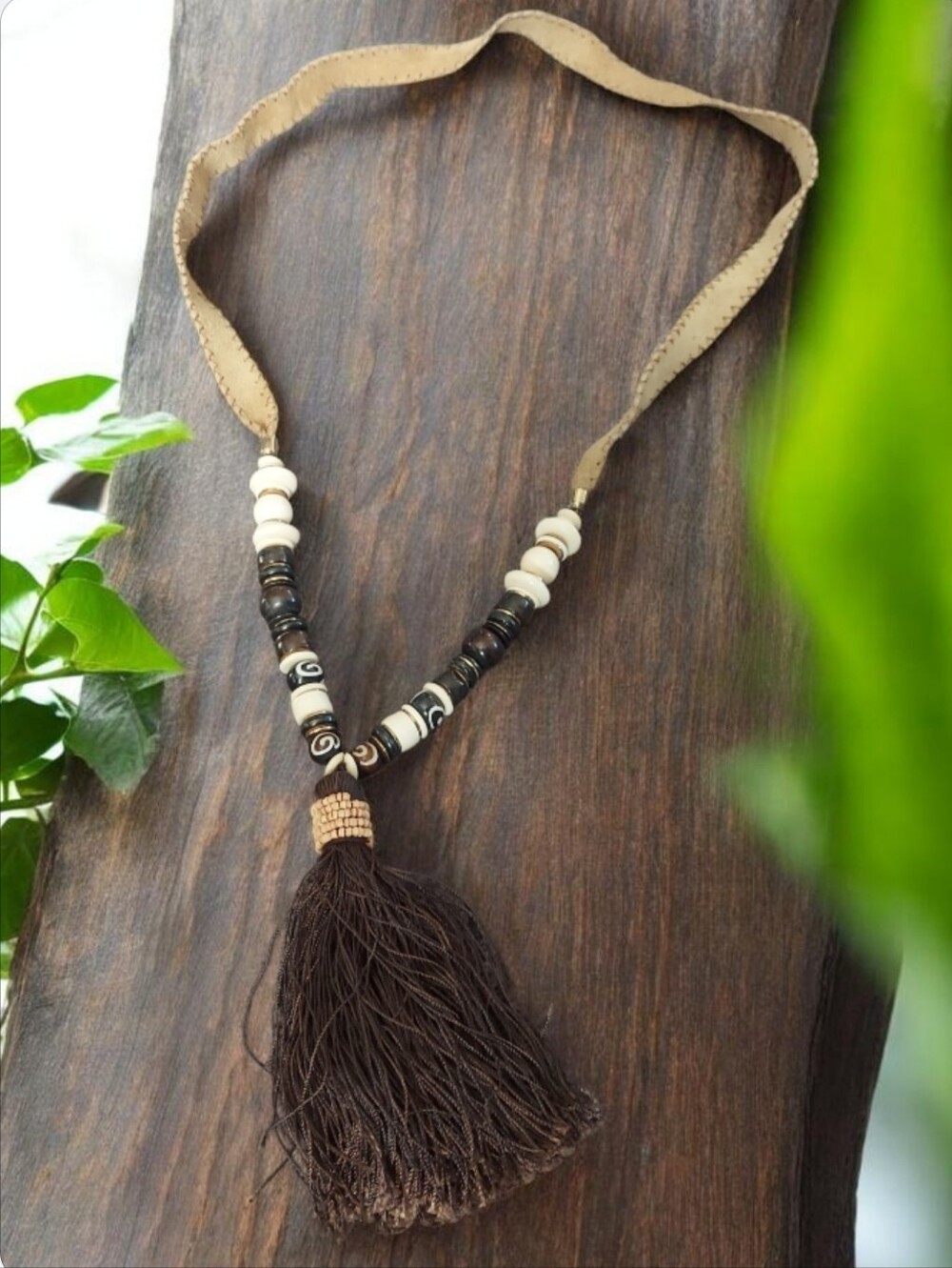 N184 Boho Suede Wood & Beaded Brown Tassel Necklace Western